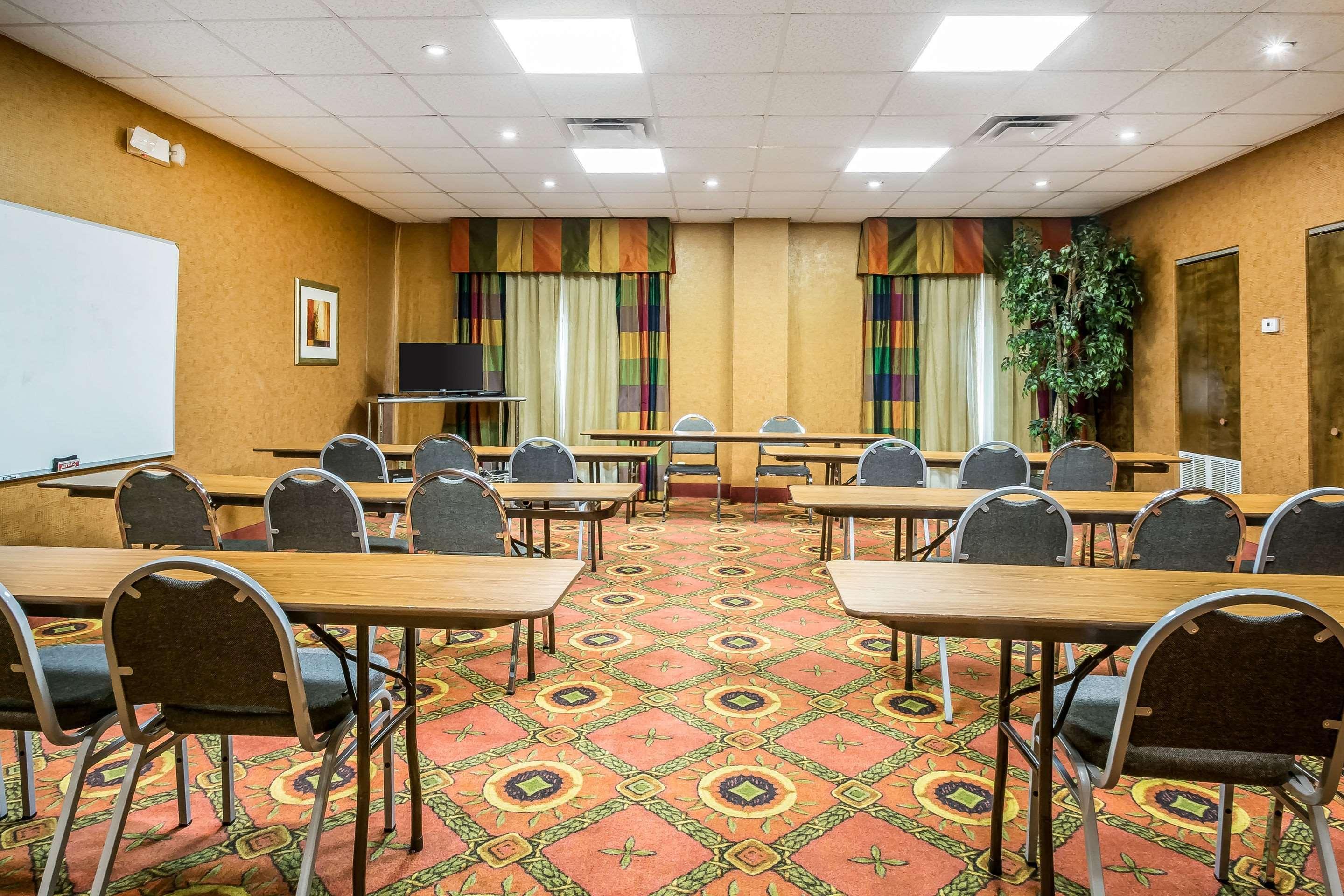 Comfort Suites West Jacksonville Buitenkant foto