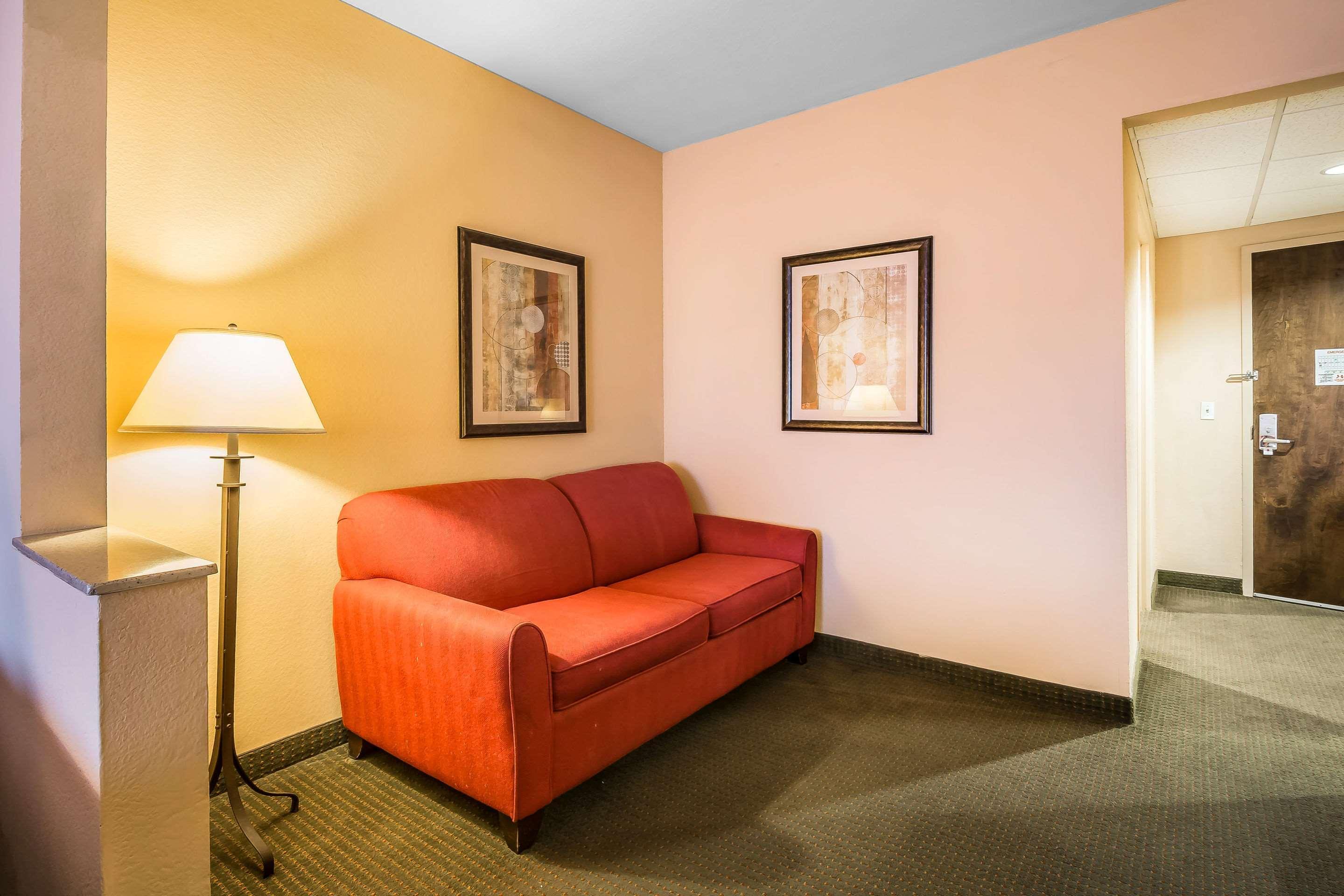 Comfort Suites West Jacksonville Buitenkant foto