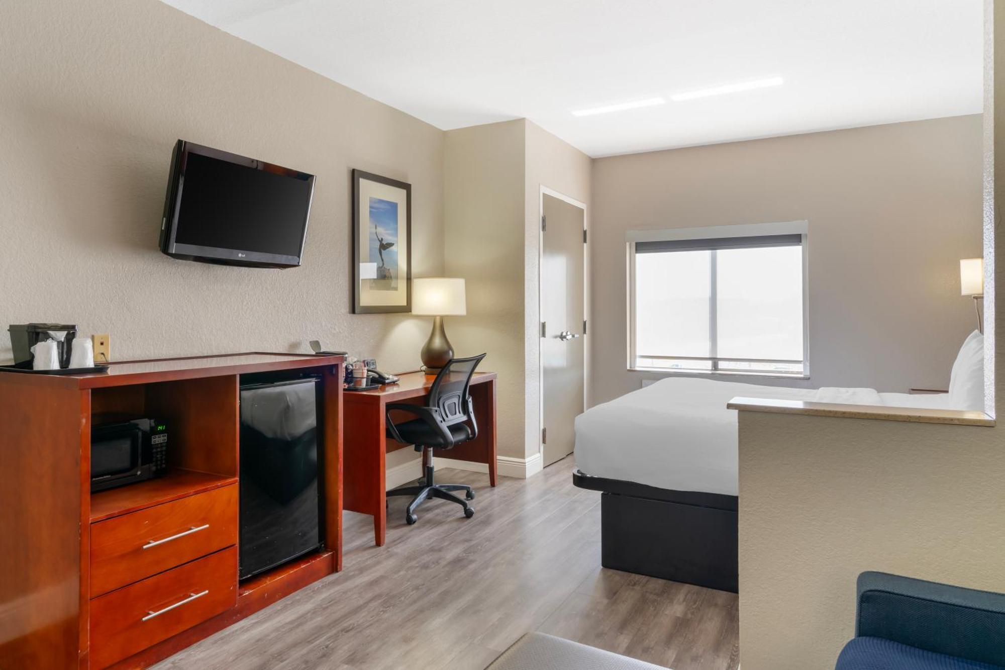Comfort Suites West Jacksonville Buitenkant foto