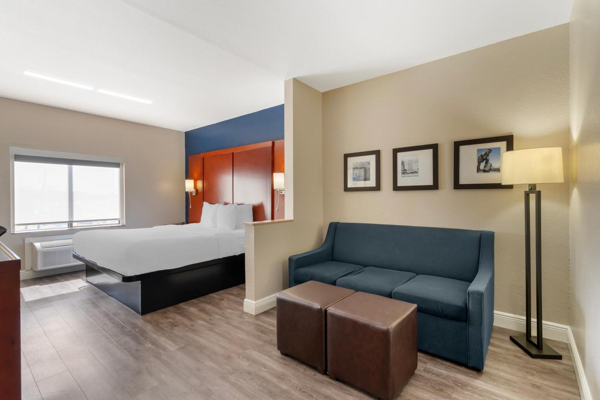 Comfort Suites West Jacksonville Buitenkant foto