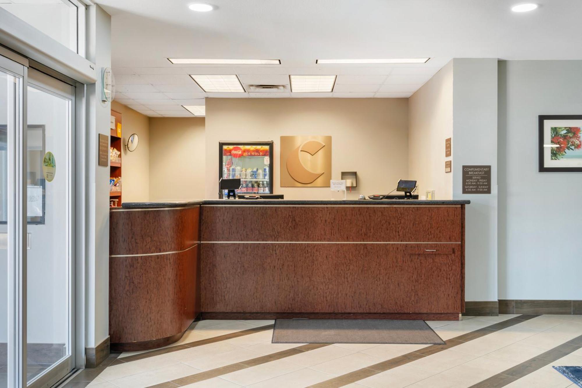 Comfort Suites West Jacksonville Buitenkant foto