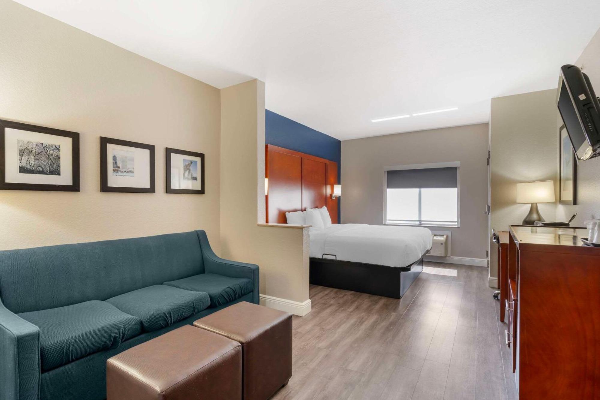 Comfort Suites West Jacksonville Buitenkant foto
