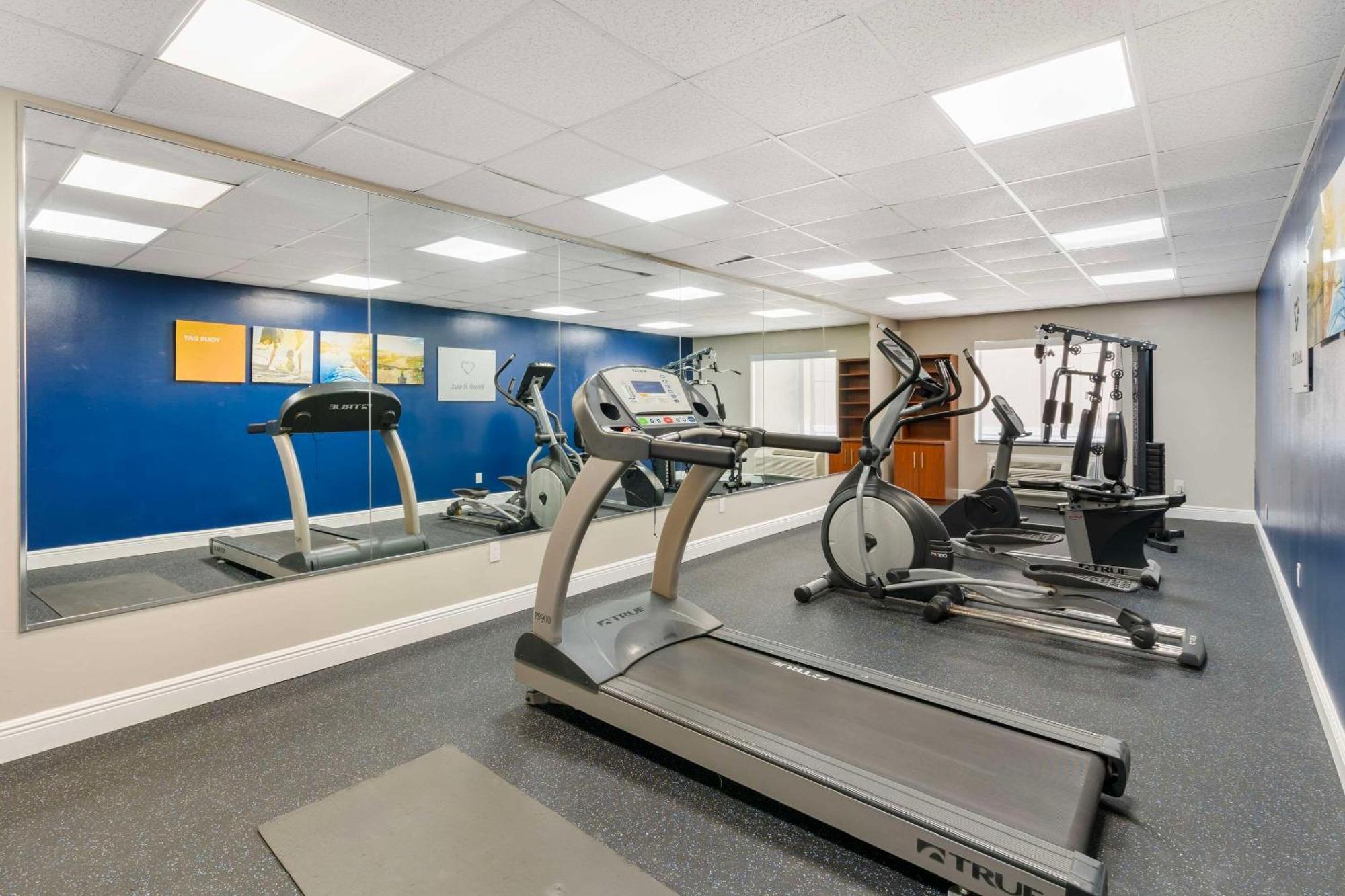 Comfort Suites West Jacksonville Buitenkant foto